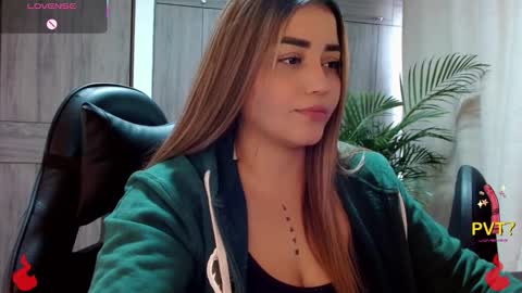 lucia star  online show from February 9, 6:11 pm