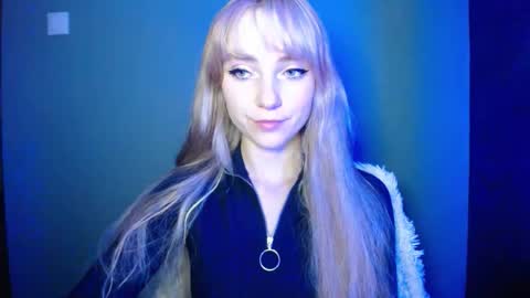 Lucy online show from October 1, 6:18 pm