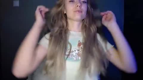 Lucy online show from October 11, 3:15 pm