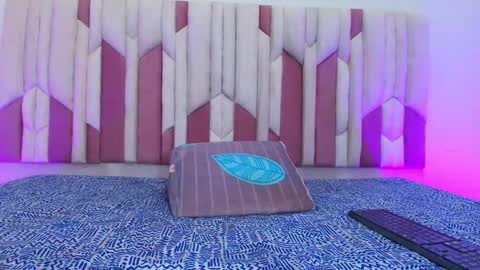 instagram luciana417  online show from October 23, 3:30 am