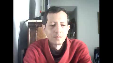 Snapshot of lucianoaxel chatting on September 16, 12:40 pm Luciano online show from September 16, 12:40 pm
