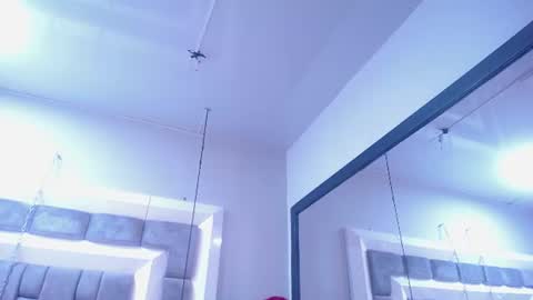 Lucie Red online show from June 13, 2:55 am