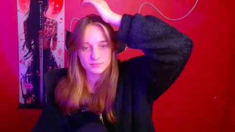 Lucie online show from November 24, 10:52 pm