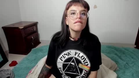 camila online show from February 28, 5:37 am