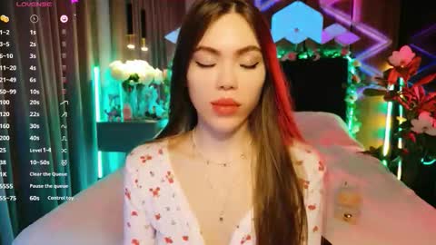 Snapshot of lucifiella chatting on September 25, 5:42 pm MimiFors online show from September 25, 5:42 pm