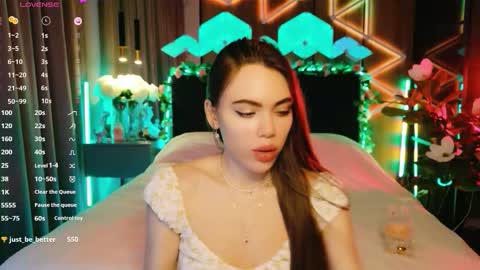 Snapshot of lucifiella chatting on September 20, 5:05 pm MimiFors online show from September 20, 5:05 pm