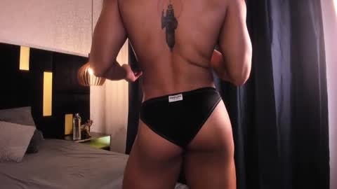 Lucio online show from April 15, 12:52 pm