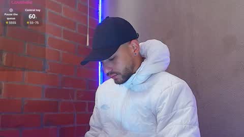 lucky_blessed online show from February 20, 12:07 pm