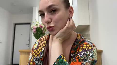 lucky_foryou_baby online show from June 26, 4:12 pm