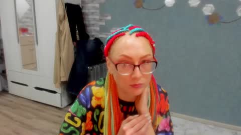 lucky_licky20 online show from September 15, 3:08 am