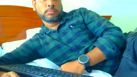 luckyfinalone online show from October 30, 3:45 pm