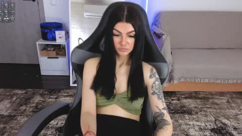 Monika online show from May 13, 8:02 am
