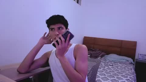 Lu Independent Model online show from April 18, 1:29 am