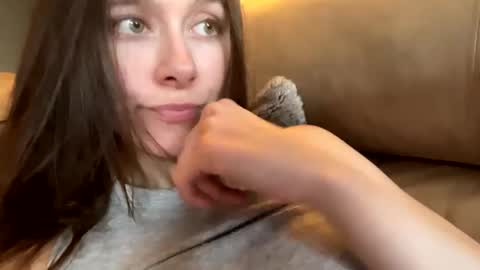 Lucy online show from January 9, 10:15 pm