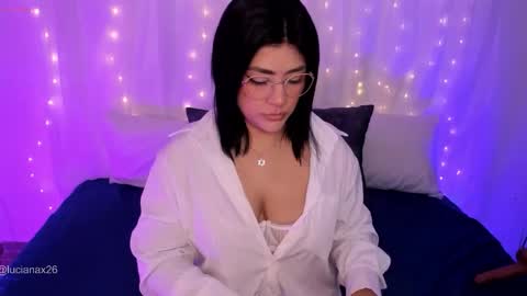 lucy online show from October 17, 2:59 am