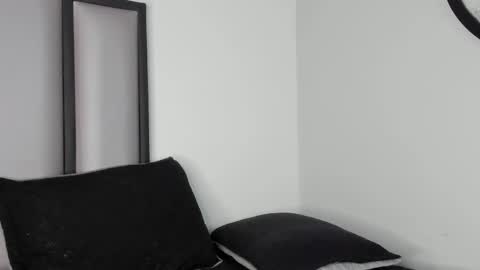   online show from September 19, 2:16 am