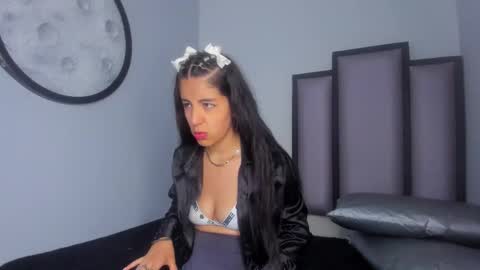   online show from October 26, 4:02 am