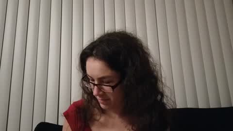 Lucy online show from February 6, 1:43 pm