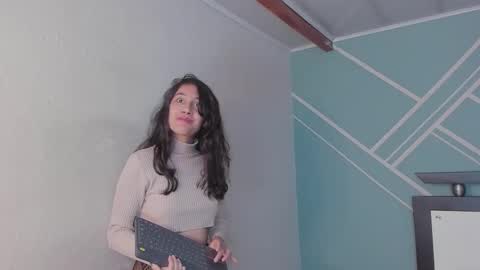 Lucy Herrera online show from October 11, 1:54 am