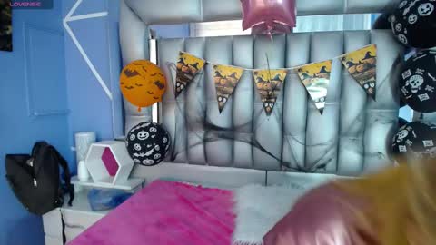  SleepyAbuela online show from October 24, 2:51 pm