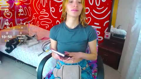 Lucy online show from February 27, 11:25 am