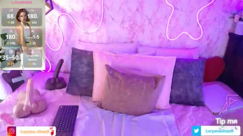 Lucyana Silva online show from October 8, 1:39 pm