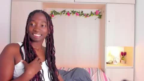 Snapshot of lucykleiin chatting on October 22, 1:24 pm lucykleiin online show from October 22, 1:24 pm