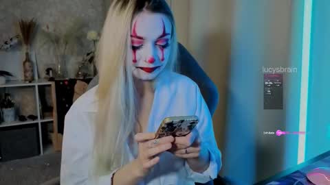 Lucy online show from October 29, 5:15 pm