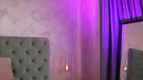 LucyWillow online show from February 2, 5:59 am