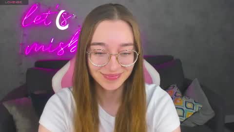 Lucy online show from June 16, 1:09 am