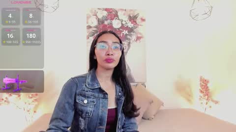 Lucy Liiu online show from December 22, 3:08 pm