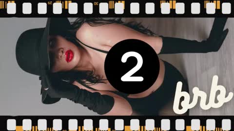 Lucy Liiu online show from November 24, 12:59 pm