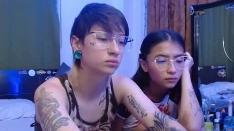 lugiiz05_ online show from December 16, 10:10 am