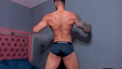 Luigi Vitale online show from October 17, 12:14 am