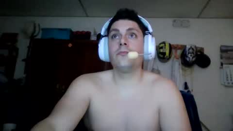 A slave to the mistress.. un esclavo para las amas dominantes. online show from February 26, 1:42 am