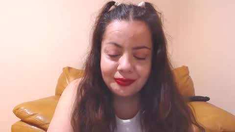 Cassie online show from November 3, 4:30 pm