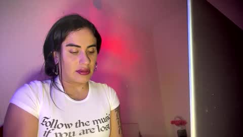Luisa Monsters online show from February 8, 1:09 am