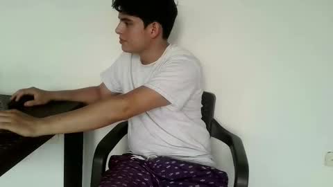 Luis S Kennedy online show from February 3, 12:42 pm