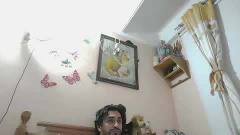 luismiastarot online show from February 9, 4:38 am