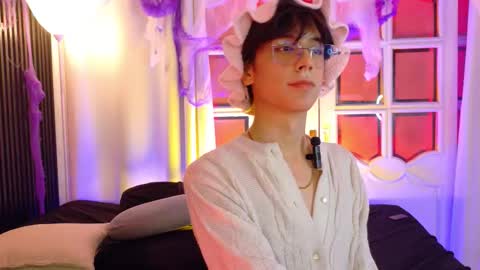 luixdust1 online show from October 20, 6:18 am