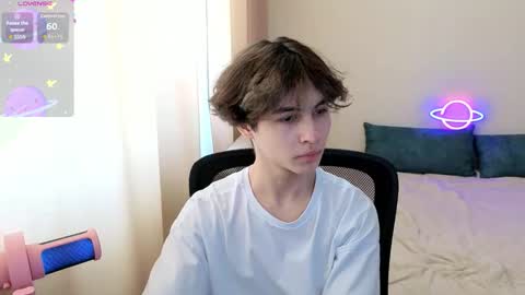 lukahayes online show from April 21, 12:56 pm