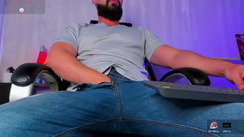 luke diaz7 online show from May 18, 9:26 am