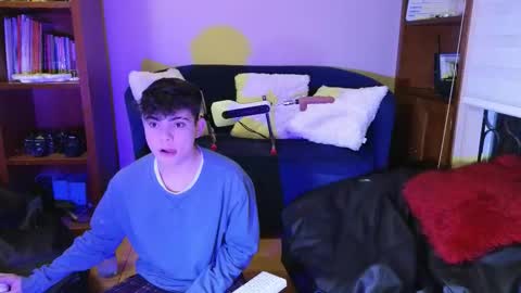 lukeboyce online show from January 7, 2:16 am