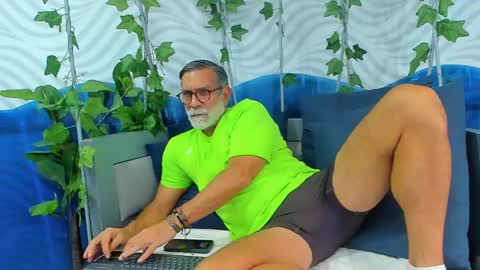 Luke Crews online show from February 19, 7:16 pm