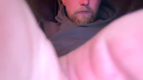 lukeeeeey96 online show from March 19, 1:33 am