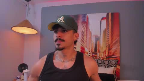 Luke Taylor online show from December 23, 11:16 am