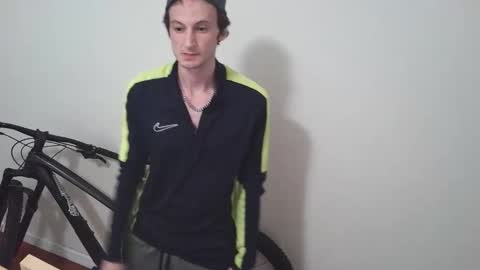 luketaylorla online show from January 14, 6:10 am