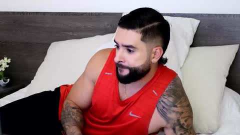 Lukhas f4f online show from October 14, 1:30 am