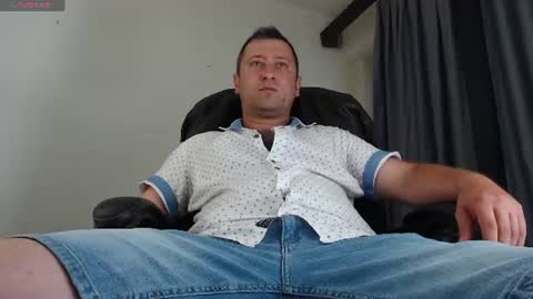 Sir Alex online show from July 5, 1:40 pm