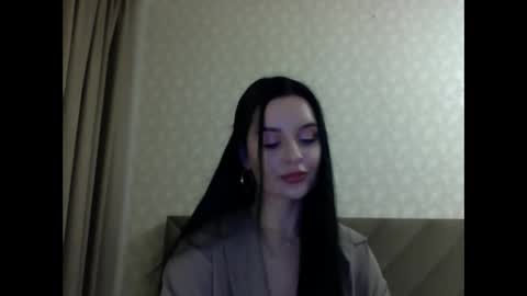Lulii24 online show from October 31, 1:28 am